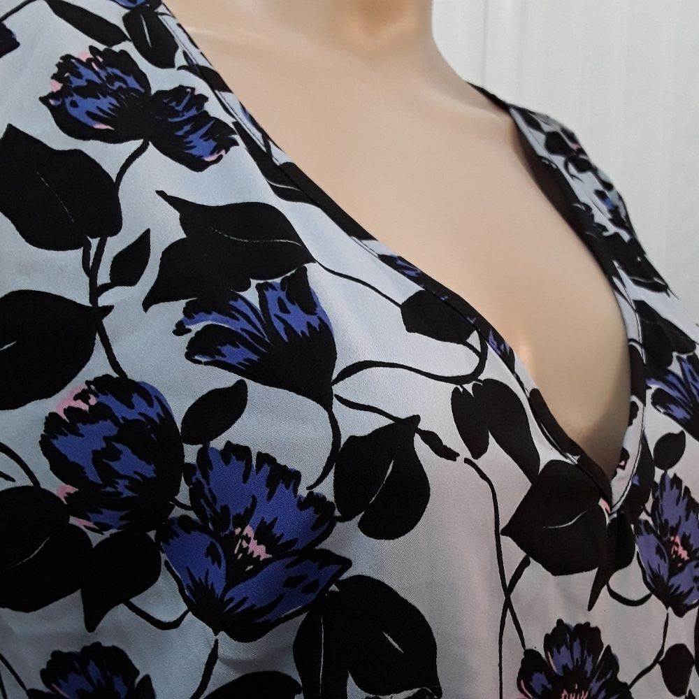 New With Tag Junarose Ruffled Dress Size 18 - Picture 4 of 9
